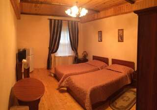 Отель Парк отель Вселуг - Селигер Пено Двухместный номер с 2 отдельными кроватями и ванной-1