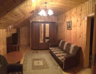 Отель Парк отель Вселуг - Селигер Пено Семейный номер с ванной комнатой-2